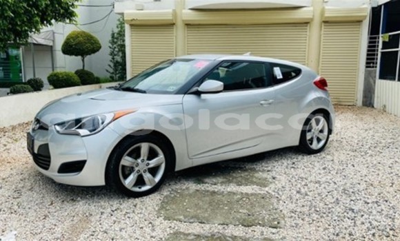 Acheter Occasion Voiture Hyundai Veloster Autre à Luanda, Province de Luanda Acheter Occasion Voiture Hyundai Veloster Autre à Luanda, Province de Luanda