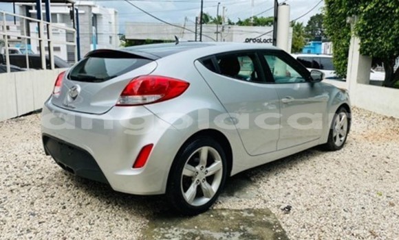 Buy Used Hyundai Veloster Other Car in Luanda in Luanda Province Buy Used Hyundai Veloster Other Car in Luanda in Luanda Province