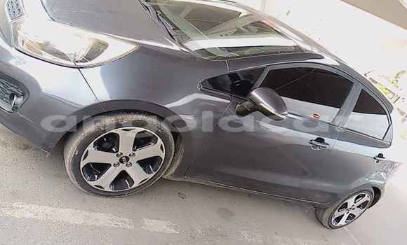 Comprar Usado Kia rio Outro Carro em Benguela em Benguela