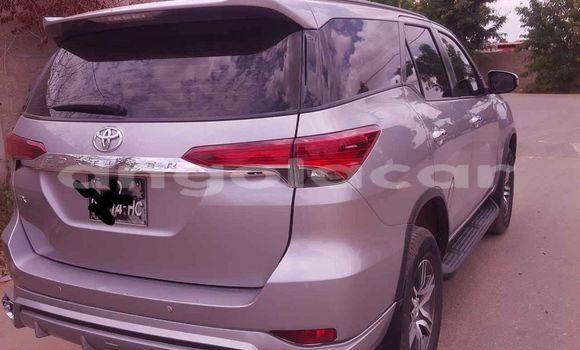 Buy Used Toyota Fortuner Silver Car in Luanda in Luanda Province Buy Used Toyota Fortuner Silver Car in Luanda in Luanda Province