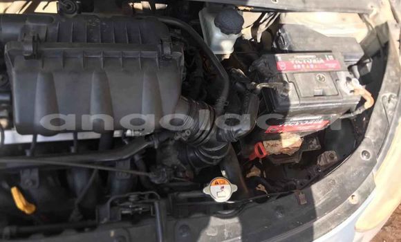 Buy Used Hyundai i10 Silver Car in Luanda in Luanda Province Buy Used Hyundai i10 Silver Car in Luanda in Luanda Province