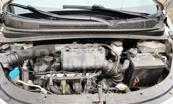 Buy Used Hyundai i10 White Car in Luanda in Luanda Province Buy Used Hyundai i10 White Car in Luanda in Luanda Province