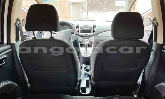 Buy Used Hyundai i10 White Car in Luanda in Luanda Province Buy Used Hyundai i10 White Car in Luanda in Luanda Province