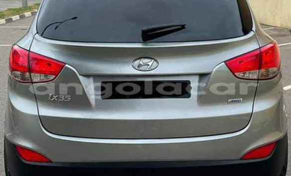 Buy Used Hyundai Tucson Silver Car in Luanda in Luanda Province Buy Used Hyundai Tucson Silver Car in Luanda in Luanda Province
