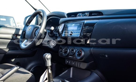 Buy Import Toyota Hilux White Car in Import - Dubai in Bengo Province Buy Import Toyota Hilux White Car in Import - Dubai in Bengo Province