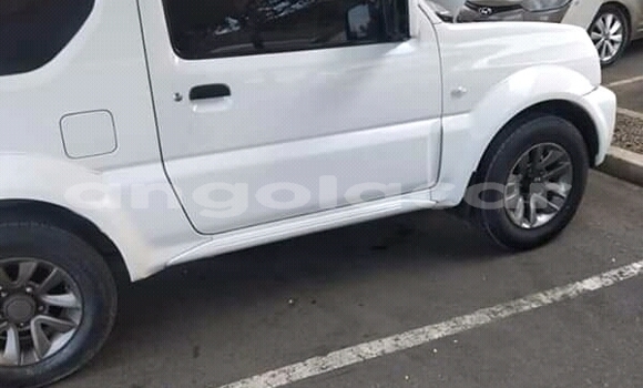 Acheter Occasion Voiture Suzuki Jimny Blanc à Luena, Moxico Acheter Occasion Voiture Suzuki Jimny Blanc à Luena, Moxico
