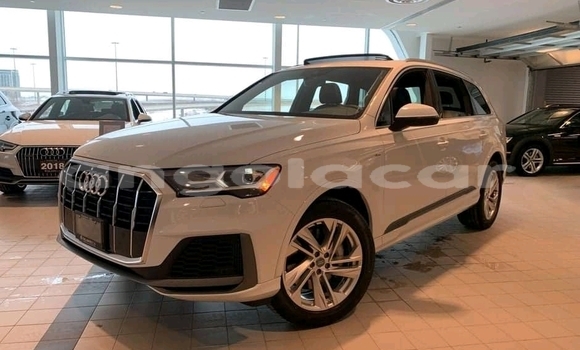 Acheter Neuf Voiture Audi Q7 Blanc à Luena, Moxico Acheter Neuf Voiture Audi Q7 Blanc à Luena, Moxico