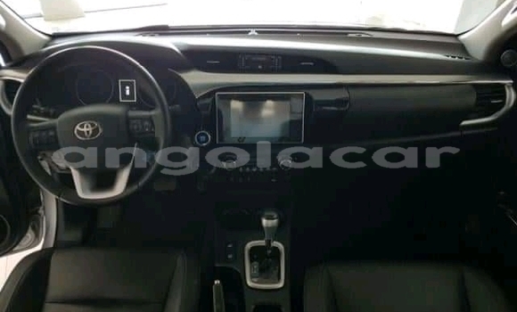 Acheter Occasion Voiture Toyota Hiace Blanc à Luanda, Province de Luanda Acheter Occasion Voiture Toyota Hiace Blanc à Luanda, Province de Luanda