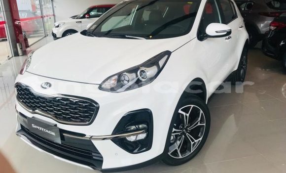 Comprar Novo Kia Sportage Branco Carro em Luena em Moxico
