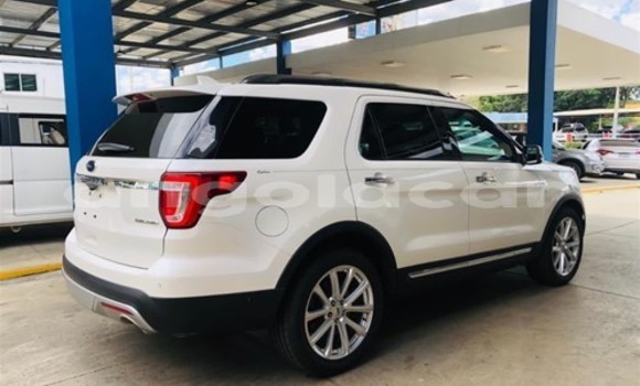 Buy Used Ford Explorer White Car in Luanda in Luanda Province Buy Used Ford Explorer White Car in Luanda in Luanda Province
