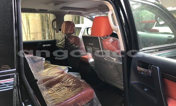 Acheter Occasion Voiture Toyota Land Cruiser Noir à Luanda, Province de Luanda Acheter Occasion Voiture Toyota Land Cruiser Noir à Luanda, Province de Luanda