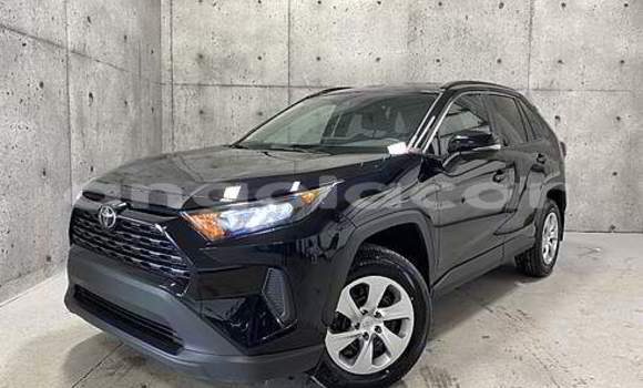 Acheter Occasion Voiture Toyota RAV4 Noir à Luena, Moxico Acheter Occasion Voiture Toyota RAV4 Noir à Luena, Moxico