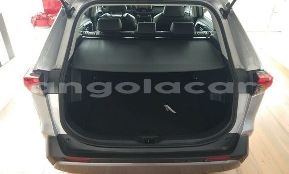 Buy Used Toyota RAV4 Silver Car in Luanda in Luanda Province Buy Used Toyota RAV4 Silver Car in Luanda in Luanda Province