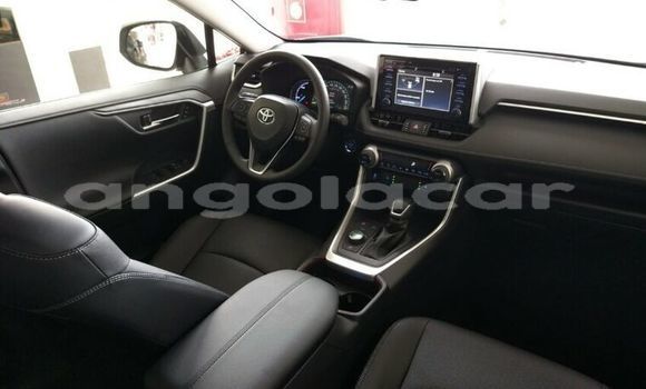Comprar Usado Toyota RAV4 Prata Carro em Luanda em Luanda Province Comprar Usado Toyota RAV4 Prata Carro em Luanda em Luanda Province
