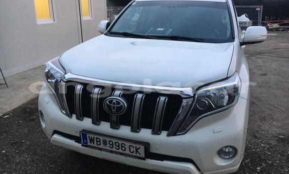 Comprar Usado Toyota Land Cruiser Prado Vermelho Carro em Luanda em Luanda Province Comprar Usado Toyota Land Cruiser Prado Vermelho Carro em Luanda em Luanda Province