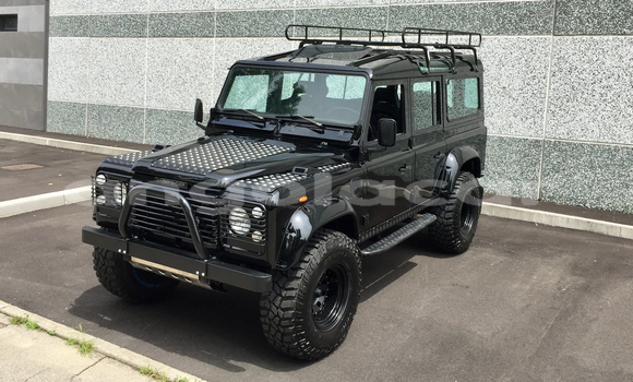 Acheter Occasion Voiture Land Rover Defender Noir à Luanda, Province de Luanda