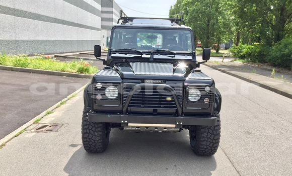 Comprar Usado Land Rover Defender Preto Carro em Luanda em Luanda Province Comprar Usado Land Rover Defender Preto Carro em Luanda em Luanda Province
