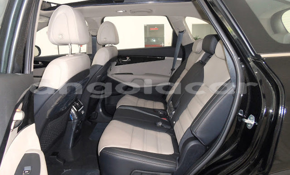 Acheter Occasion Voiture Kia Sorento Noir à Luanda, Province de Luanda Acheter Occasion Voiture Kia Sorento Noir à Luanda, Province de Luanda