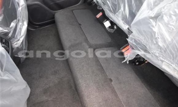 Comprar Usado Nissan Navara (Frontier) Vermelho Carro em Luanda em Luanda Province Comprar Usado Nissan Navara (Frontier) Vermelho Carro em Luanda em Luanda Province