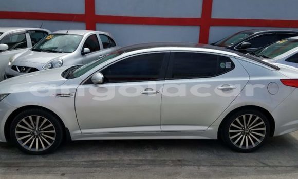 Comprar Usado Kia K5 Prata Carro em Luena em Moxico