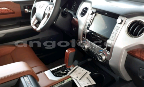 Buy Used Toyota Tundra Red Car in Luanda in Luanda Province Buy Used Toyota Tundra Red Car in Luanda in Luanda Province