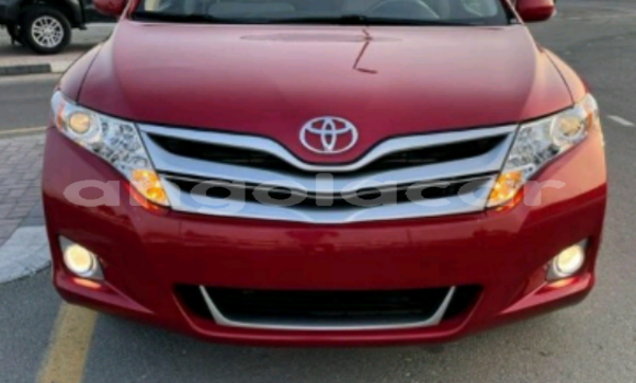 Buy Used Toyota Venza Red Car in Luanda in Luanda Province Buy Used Toyota Venza Red Car in Luanda in Luanda Province
