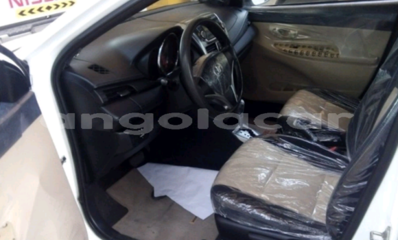 Comprar Usado Toyota Yaris Branco Carro em Luanda em Luanda Province Comprar Usado Toyota Yaris Branco Carro em Luanda em Luanda Province