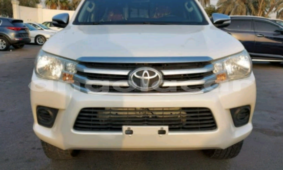 Acheter Occasion Voiture Toyota Hilux Blanc à Luanda, Province de Luanda