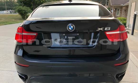 Comprar Usado BMW X6 Branco Carro em Luanda em Luanda Province Comprar Usado BMW X6 Branco Carro em Luanda em Luanda Province