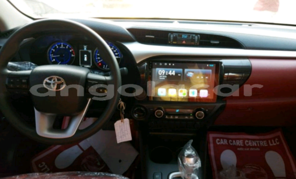 Comprar Usado Toyota Hilux Branco Carro em Luanda em Luanda Province Comprar Usado Toyota Hilux Branco Carro em Luanda em Luanda Province