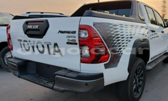 Acheter Occasion Voiture Toyota Hilux Blanc à Luanda, Province de Luanda Acheter Occasion Voiture Toyota Hilux Blanc à Luanda, Province de Luanda