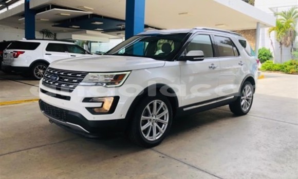 Comprar Usado Ford Explorer Branco Carro em Luanda em Luanda Province