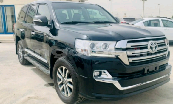 Acheter Occasion Voiture Toyota Land Cruiser Noir à Luanda, Province de Luanda Acheter Occasion Voiture Toyota Land Cruiser Noir à Luanda, Province de Luanda