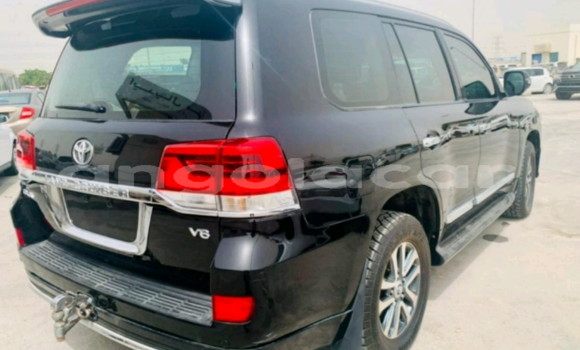 Acheter Occasion Voiture Toyota Land Cruiser Noir à Luanda, Province de Luanda Acheter Occasion Voiture Toyota Land Cruiser Noir à Luanda, Province de Luanda