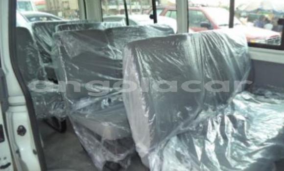 Acheter Occasion Voiture Toyota Hiace Blanc à Luena, Moxico Acheter Occasion Voiture Toyota Hiace Blanc à Luena, Moxico