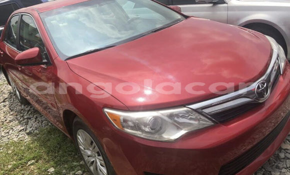 Acheter Occasion Voiture Toyota Camry Rouge à Luanda, Province de Luanda Acheter Occasion Voiture Toyota Camry Rouge à Luanda, Province de Luanda