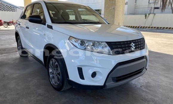 Acheter Occasion Voiture Suzuki Vitara Blanc à Luanda, Province de Luanda Acheter Occasion Voiture Suzuki Vitara Blanc à Luanda, Province de Luanda