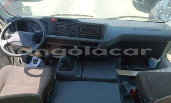 Comprar Usado Toyota Coaster Branco Carro em Luanda em Luanda Province Comprar Usado Toyota Coaster Branco Carro em Luanda em Luanda Province