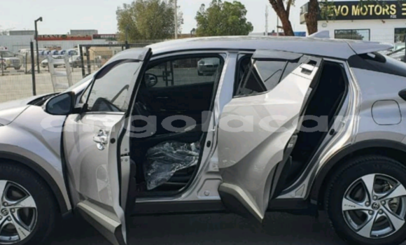 Acheter Occasion Voiture Toyota C-HR Autre à Luanda, Province de Luanda Acheter Occasion Voiture Toyota C-HR Autre à Luanda, Province de Luanda