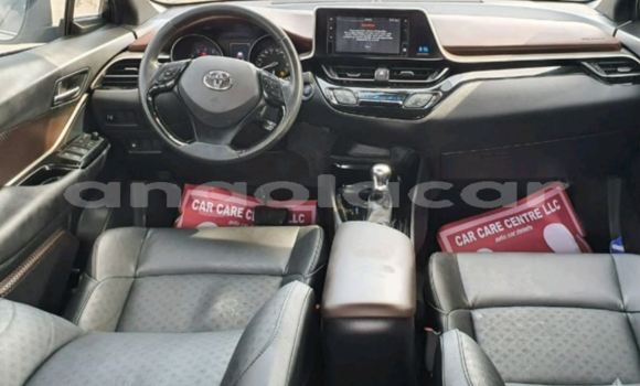 Acheter Occasion Voiture Toyota C-HR Autre à Luanda, Province de Luanda Acheter Occasion Voiture Toyota C-HR Autre à Luanda, Province de Luanda