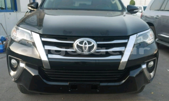 Buy Used Toyota Fortuner Black Car in Luanda in Luanda Province Buy Used Toyota Fortuner Black Car in Luanda in Luanda Province