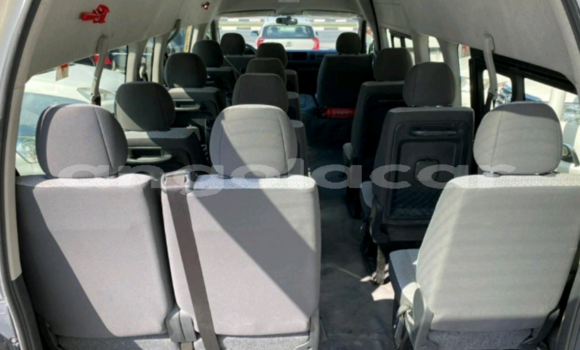 Acheter Occasion Voiture Toyota Hiace Blanc à Luanda, Province de Luanda Acheter Occasion Voiture Toyota Hiace Blanc à Luanda, Province de Luanda
