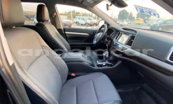 Comprar Novo Toyota Highlander Preto Carro em Luanda em Luanda Province Comprar Novo Toyota Highlander Preto Carro em Luanda em Luanda Province