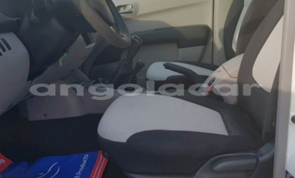 Acheter Occasion Voiture Mitsubishi L200 Blanc à Luanda, Province de Luanda Acheter Occasion Voiture Mitsubishi L200 Blanc à Luanda, Province de Luanda