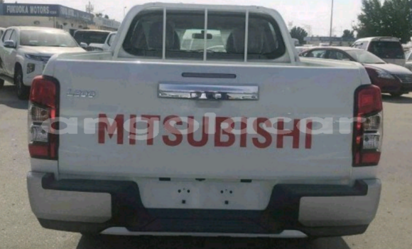 Acheter Occasion Voiture Mitsubishi L200 Autre à Luanda, Province de Luanda Acheter Occasion Voiture Mitsubishi L200 Autre à Luanda, Province de Luanda