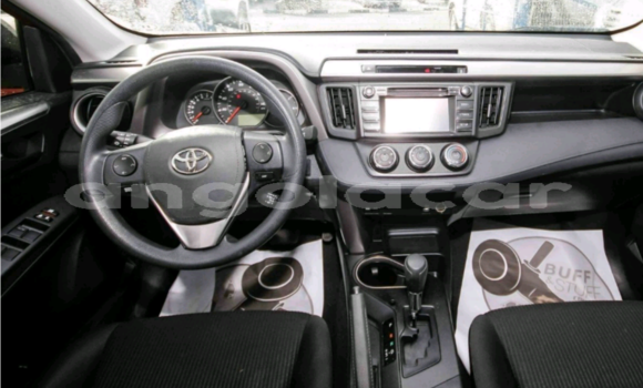 Acheter Occasion Voiture Toyota RAV4 Rouge à Luanda, Province de Luanda Acheter Occasion Voiture Toyota RAV4 Rouge à Luanda, Province de Luanda