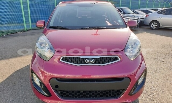 Comprar Usado Kia Picanto Outro Carro em Luena em Moxico