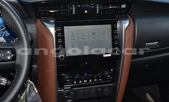 Comprar Novo Toyota Fortuner Preto Carro em Import - Dubai em Bengo Province Comprar Novo Toyota Fortuner Preto Carro em Import - Dubai em Bengo Province