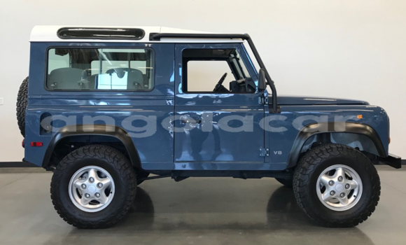 Buy Used Land Rover Defender Other Car in Luanda in Luanda Province Buy Used Land Rover Defender Other Car in Luanda in Luanda Province