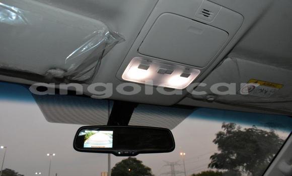 Comprar Novo Toyota Hiace Outro Carro em Import - Dubai em Bengo Province Comprar Novo Toyota Hiace Outro Carro em Import - Dubai em Bengo Province